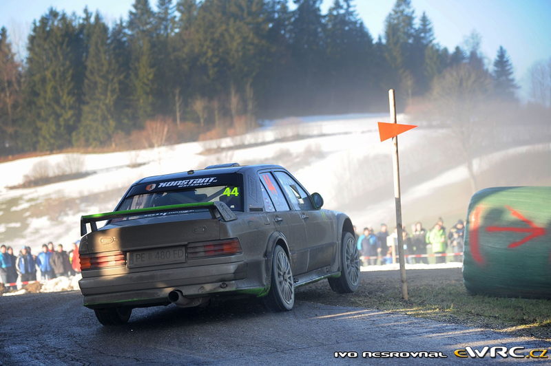 Illustration for article titled Rally photos from beyond the WRC
